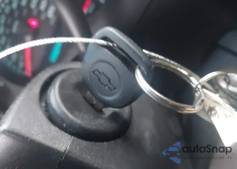 2011 Chevrolet Suburban 1500 Ltz из США, поврежденный, VIN 1GNSCKE09BR178886